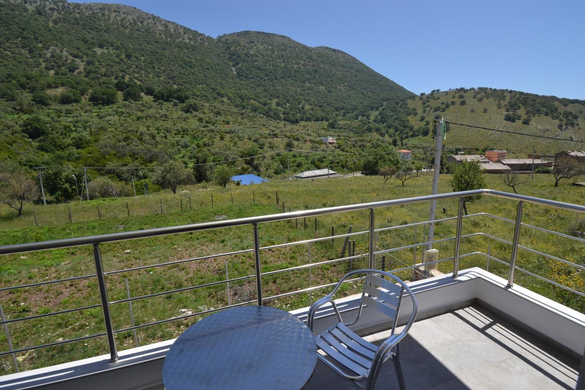 Bujtina Eleni Otel Himarë Dış mekan fotoğraf
