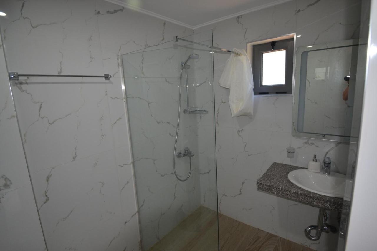 Bujtina Eleni Otel Himarë Dış mekan fotoğraf